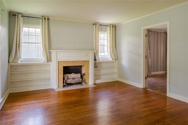 711 E Sixth St, House other with 3 bedrooms, 2 bathrooms and 3 parking in Brenham TX | Image 15