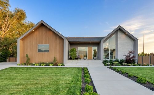 813 W Charlotte St, Lehi, UT, 84043-6935 | Card Image