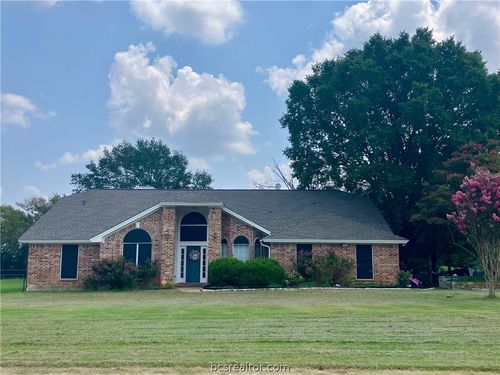 5660 Falling Water, Bryan, TX, 77808-7260 | Card Image