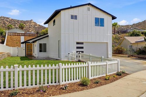 10440 Bosque Dr, Lakeside, CA, 92040-2221 | Card Image