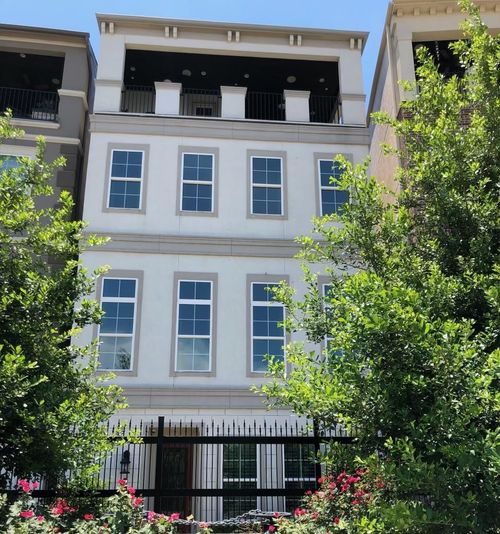 827 Dunleigh Meadows Ln, Houston, TX, 77055-1931 | Card Image