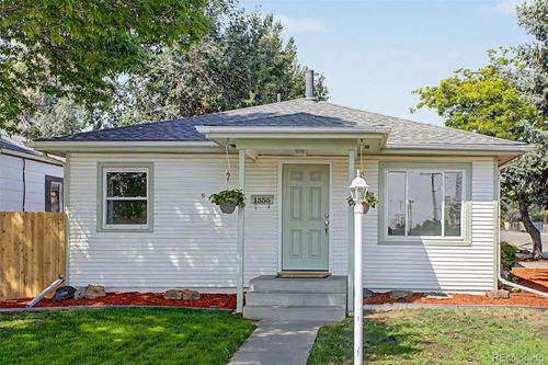 1555 Monroe Ave, Loveland, CO, 80538-4034 | Card Image