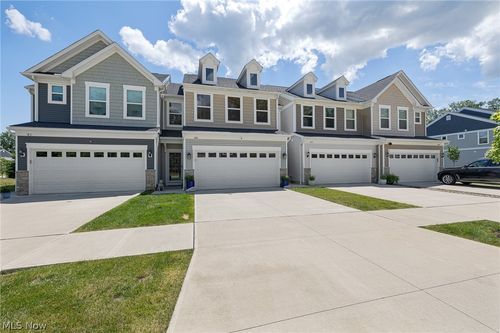 841 S Parkside Dr, Westlake, OH, 44145-1248 | Card Image