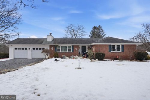 1577 Harbourton Rocktown Rd, Lambertville, NJ, 08530-3003 | Card Image