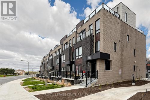 22-155 Tapscott Rd, Toronto, ON, M1B0E8 | Card Image