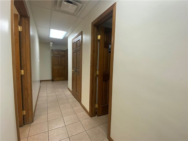 313 W Main St, Home with 0 bedrooms, 0 bathrooms and 4 parking in Carnegie PA | Image 26