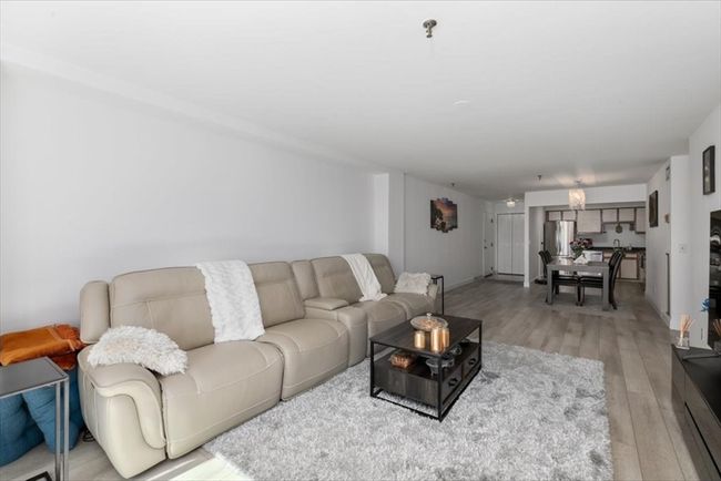 APT-1615 - 376 Ocean Ave, Condo with 2 bedrooms, 2 bathrooms and null parking in Revere MA | Image 9