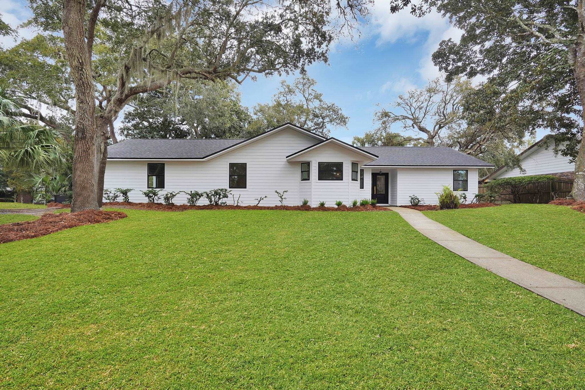 Woodland Ave, Saint Augustine, FL 32080