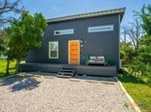 615 Sage St, Burnet, TX, 78611-2085 | Card Image