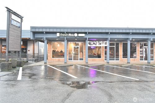 403 Cleveland Ave Se, Tumwater, WA, 98501-3311 | Card Image