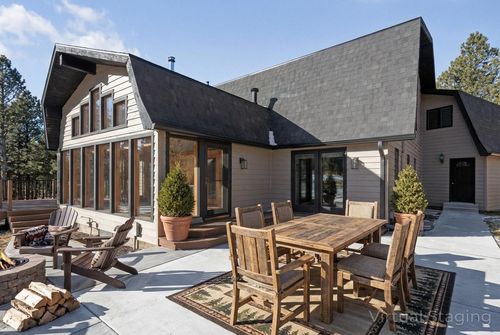 25389 Mccurran Ranch Rd, Custer, SD, 57730-8309 | Card Image