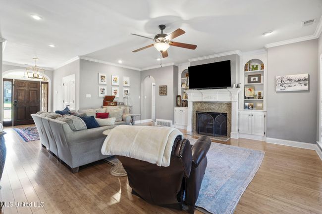 9-web-or-mls-835 Shadow View Dr-09 | Image 6