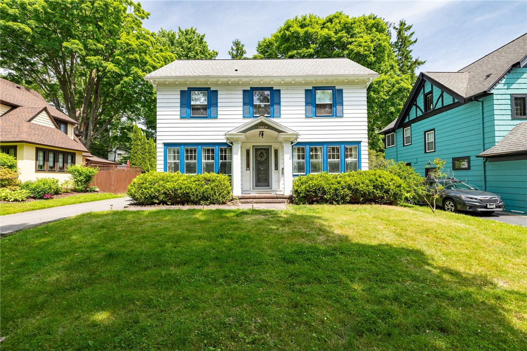 Castlebar Rd, Rochester, NY 14610