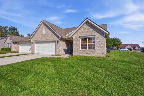 2300 Wilshire Dr, Piqua, OH, 45356-5436 | Card Image