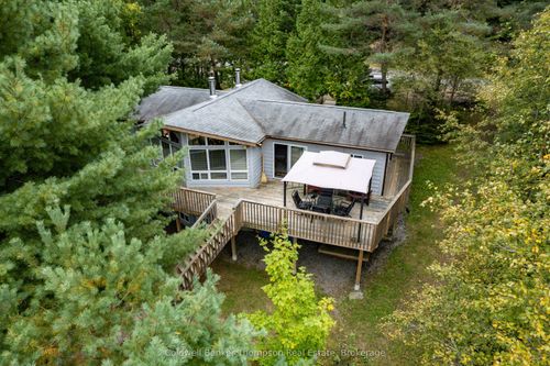 2266 Pickerel & Jack Lake Rd, Burks Falls, ON, P0A1C0 | Card Image