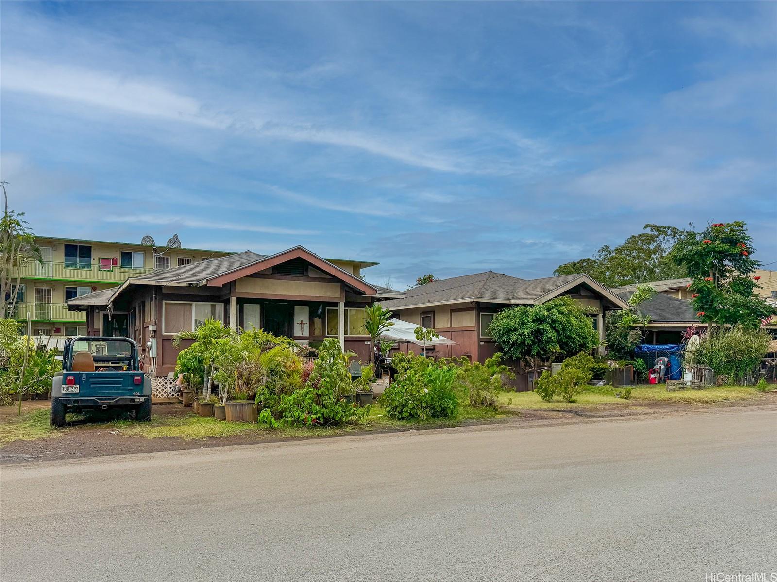 Olive Ave, Wahiawa, HI 96786