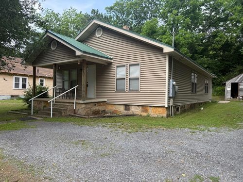 207 Spring St, Marshall, AR, 72650-7701 | Card Image