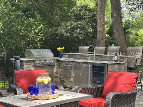 293-133 Arrow Rd, Hilton Head Island, SC, 29928-7306 | Card Image