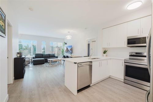 202-707 Treanor Ave, Langford, BC, V9B0X7 | Card Image