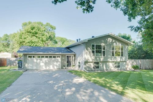 407 7th St Ne, Barnesville, MN, 56514-3310 | Card Image