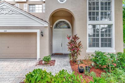 104 Devonshire Circle, House other with 4 bedrooms, 3 bathrooms and null parking in Royal Palm Beach FL | Image 3