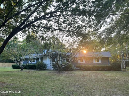 111 Scotch Bonnet Way, Hampstead, NC, 28443-2573 | Card Image