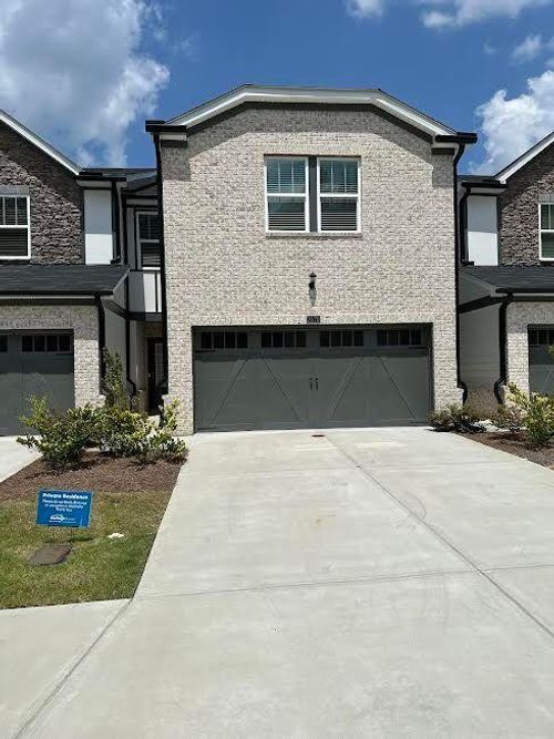 2670 Greenbelt Rd, Snellville, GA, 30078-8401 | Card Image