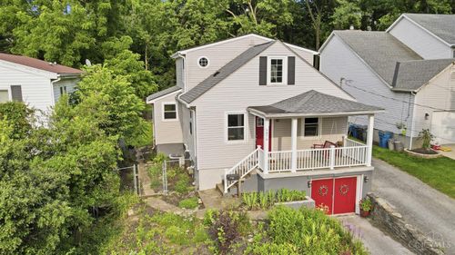 6876 Esther Ln, Cincinnati, OH, 45243 | Card Image