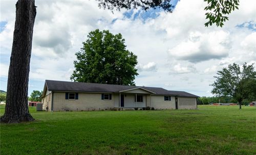 232 Center Valley Rd, Russellville, AR, 72802-8083 | Card Image