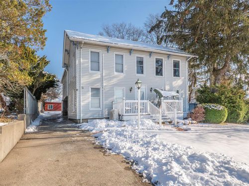 upper-12 Rams Hill Road, North Hempstead, NY, 11547 | Card Image