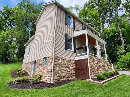 819 Rosemont Ave, Pittsburgh, PA, 15223-1147 | Card Image