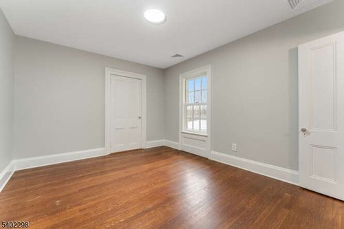 100 Old Highway 28, Whitehouse Station, NJ, 08889-3615 | Card Image