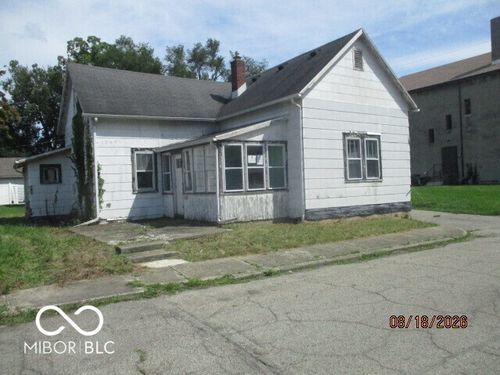 1316 Sycamore St, Anderson, IN, 46016-3362 | Card Image