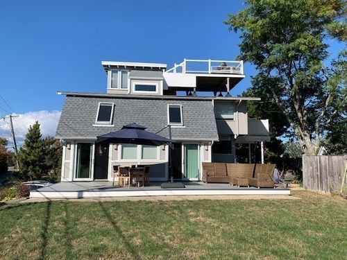 1 Sandy Way, Gloucester, MA, 01930-1461 | Card Image