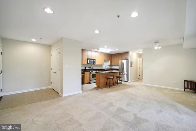 APT-304 - 1117 Primrose Ct, Condo with 2 bedrooms, 2 bathrooms and null parking in ANNAPOLIS MD | Image 5