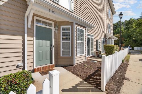 1103 Teton Cir, Suffolk, VA, 23435-3396 | Card Image