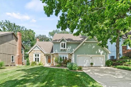 7809 Rene St, Lenexa, KS, 66216-3057 | Card Image