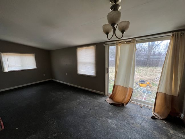 Family room Rear of home | Image 8