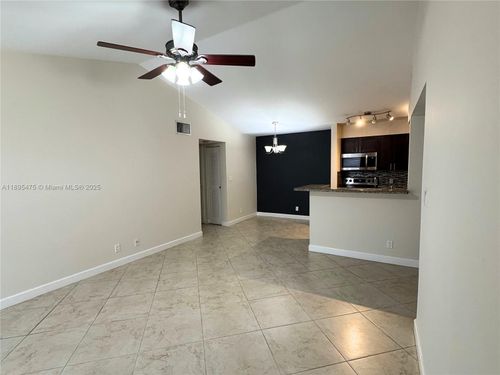 apt-6307-2926 S University Dr, Davie, FL, 33328-1407 | Card Image