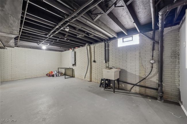 18 Lakeview Ct, House other with 3 bedrooms, 2 bathrooms and null parking in Lagrange OH | Image 30