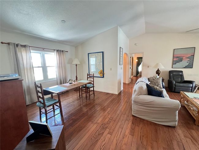 2526 Brazilia Ct, House other with 3 bedrooms, 2 bathrooms and null parking in PUNTA GORDA FL | Image 4