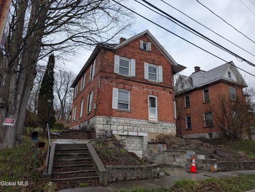 35 Monroe St, St. Johnsville, NY, 13452-1126 | Card Image