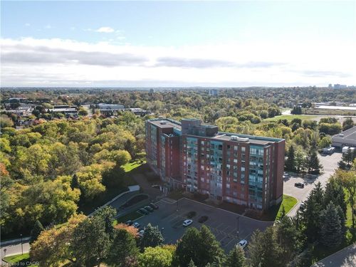 ph-55 Blue Springs Dr, Waterloo, ON, N2J4T3 | Card Image