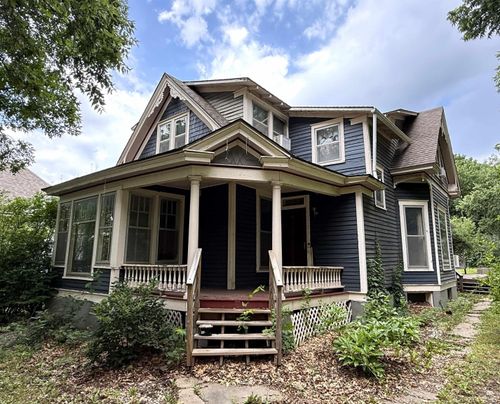 618 Columbia St, Council Grove, KS, 66846-1605 | Card Image