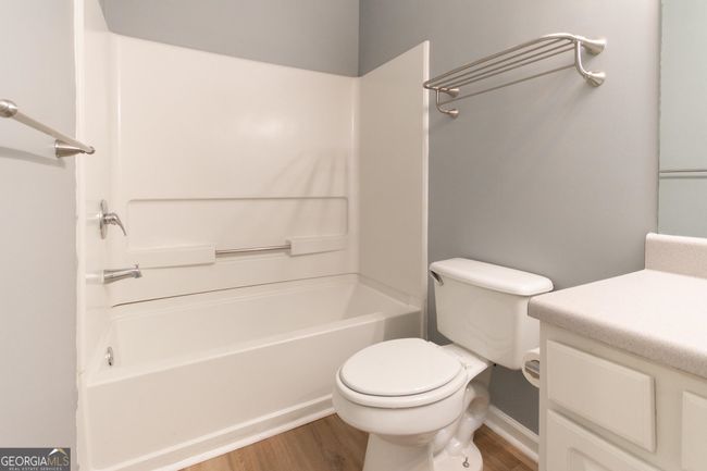 120 Brentwood Dr, Condo with 3 bedrooms, 3 bathrooms and null parking in Newnan GA | Image 18