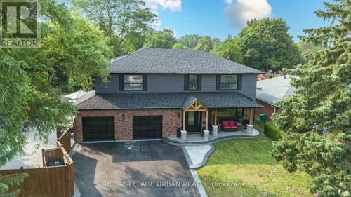 4 Deerfield Crescent, Brampton (Southgate), ON, L6T1K6 | Card Image
