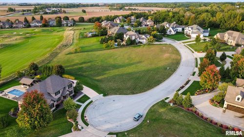 2218 W Augusta Dr, Dunlap, IL, 61525-8703 | Card Image