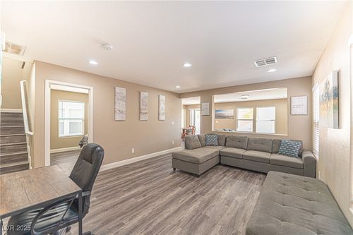 11740 Red Water Ct, Las Vegas, NV, 89183-5655 | Card Image