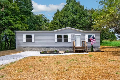 1498 Hensley Chapel Rd, Sparta, TN, 38583-4648 | Card Image