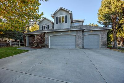 1-ACRE-LOT-IN-RICHLAND - 1005 Country Ct, Home with 4 bedrooms, 2 bathrooms and null parking in Richland WA | Image 1